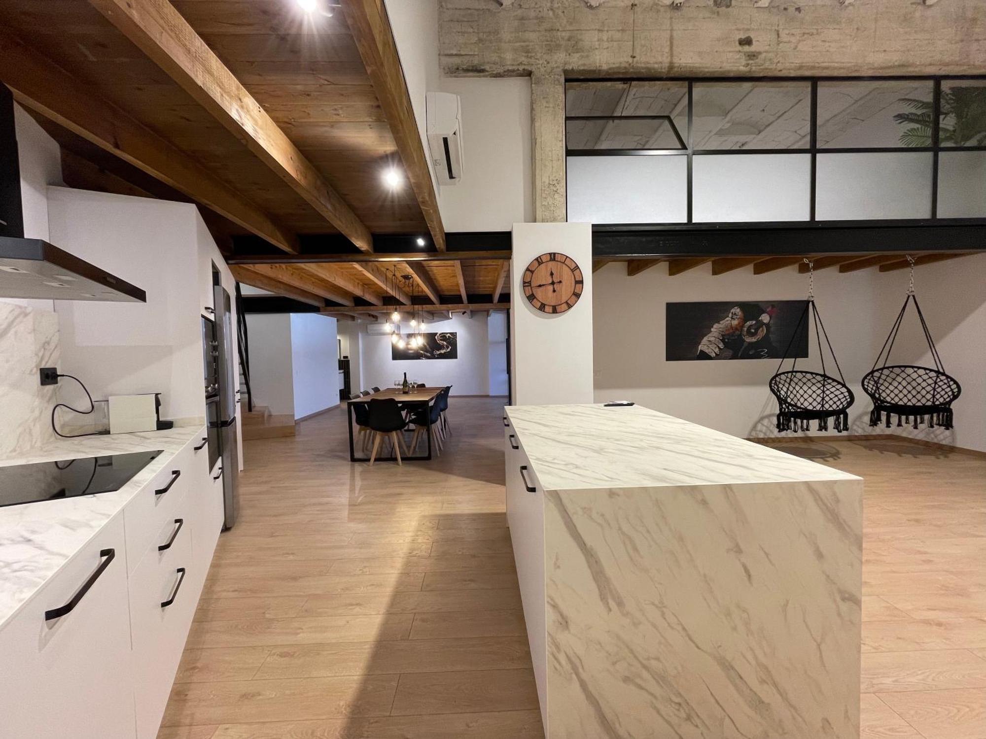 Apartament Industrial *